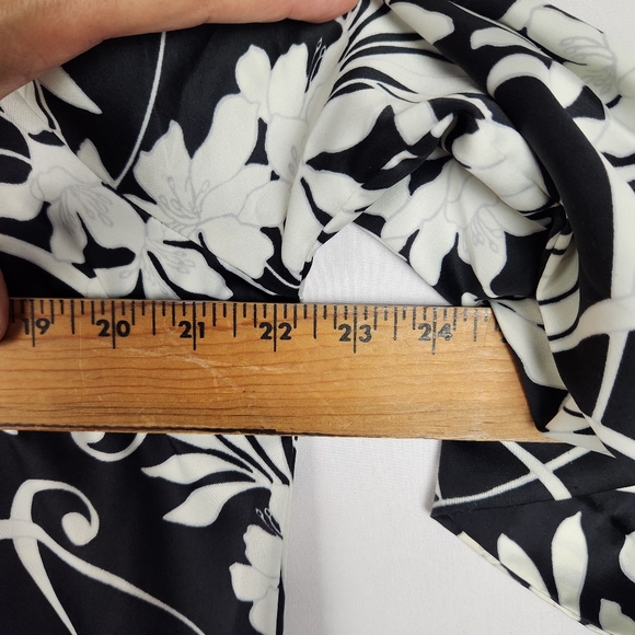 Pink K Size Large Floral Kimono Robe 1/4 Zip - Picture 8 of 10